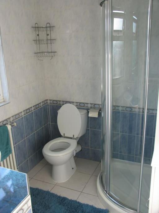Modern Cosy Private Studio, Wifi, Ip-Tv, Must See ラムフォード エクステリア 写真